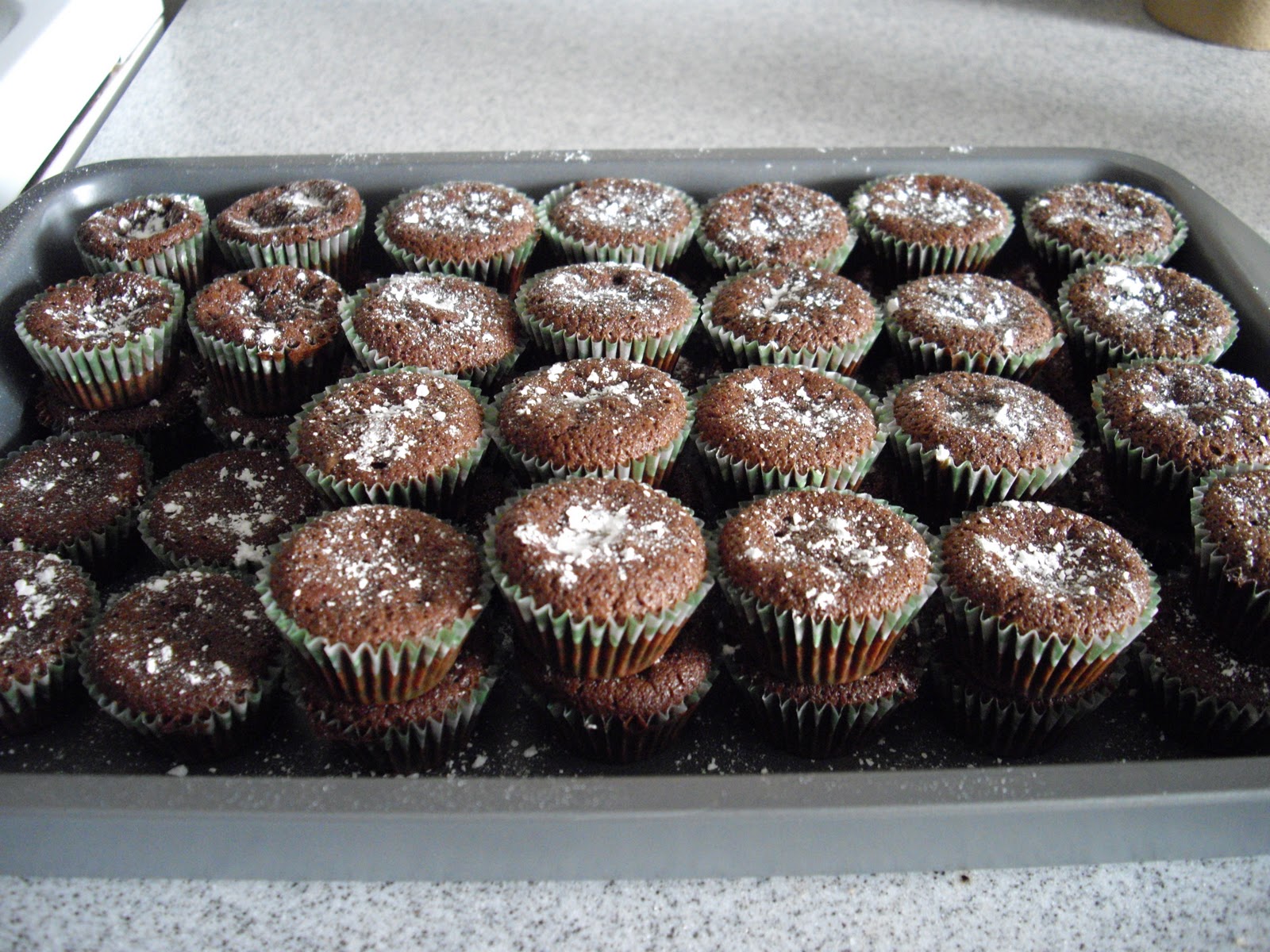 Cara Membuat Flourless Mini Chocolate Cakes